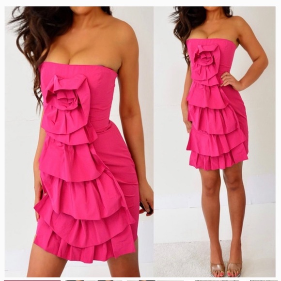 BCBGMaxAzria Dresses & Skirts - ⚡️BCBG Maxazria Tube Ruffle Dress⚡️
